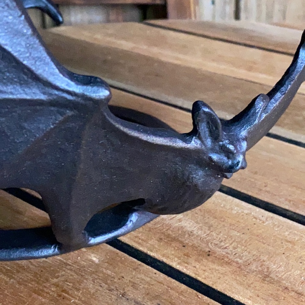 Pottery Barn Trick or Treat Bat Candy Bowl 🦇🍬🎃 - Picture 5 of 17